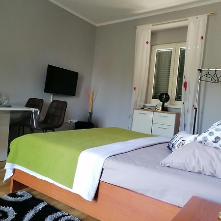 Villa Juni Crikvenica Exteriér fotografie